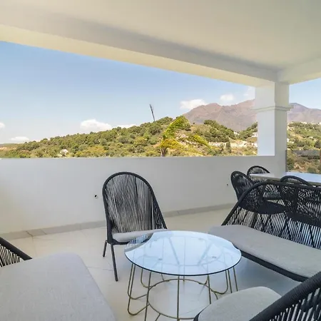 Stunning In With 2 Bedrooms, Wifi And Outdoor Swimming Pool אסטפונה